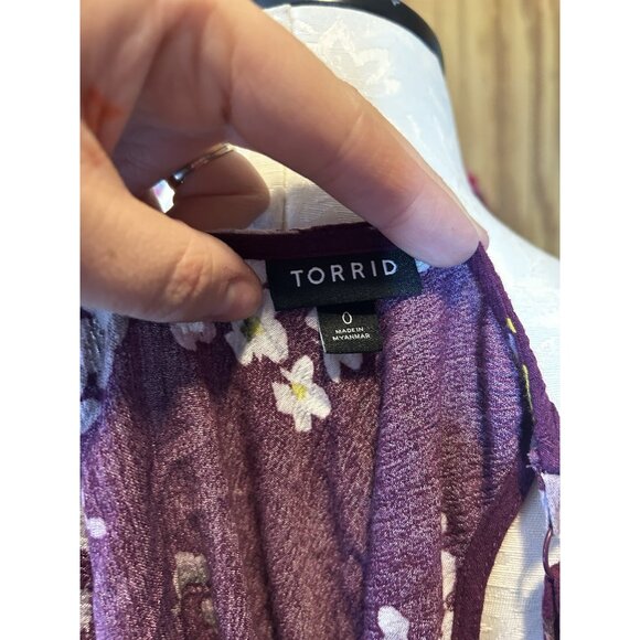 Torrid Floral Print Sleeveless Tank Top Blouse 0 (XL) Purple Rayon Adjustable - Picture 7 of 9